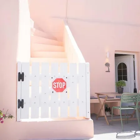 Santorini Oasis- Cave House *