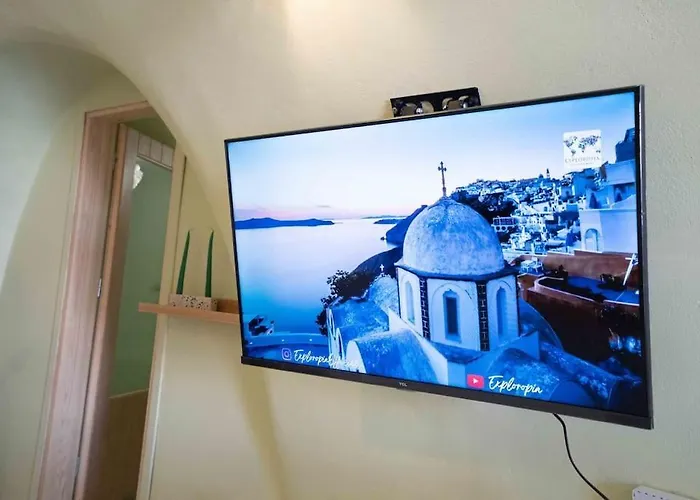 Дом отдыха Santorini Oasis- Cave House