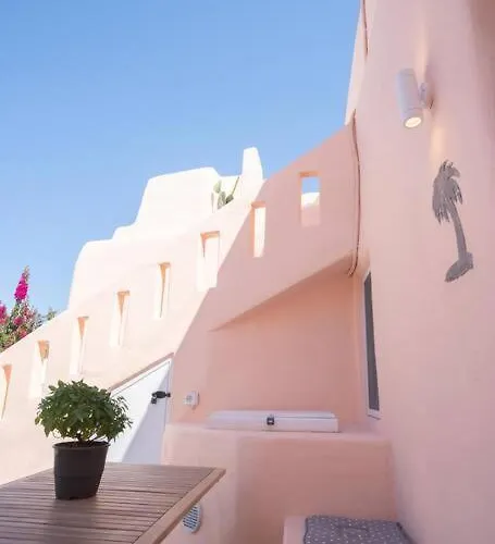 Дом отдыха Santorini Oasis- Cave House Тира